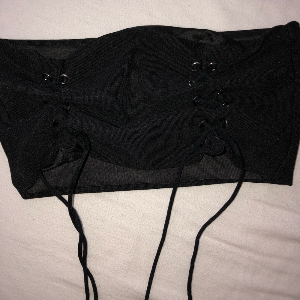 Tiger Mist deadstock black tube double laceup top